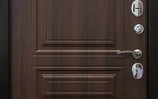 стальная дверь с тремя контурами уплотнения, модель ДВТРК-15